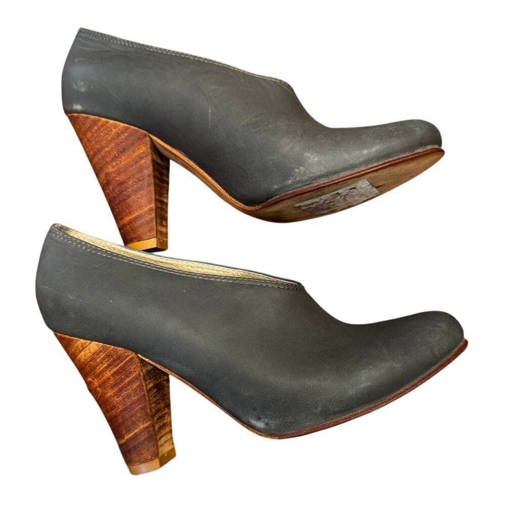 Fortress of Inca x Anthropologie Lucita Gray Leather Dipped Heeled Booties (8) - Picture 5 of 8